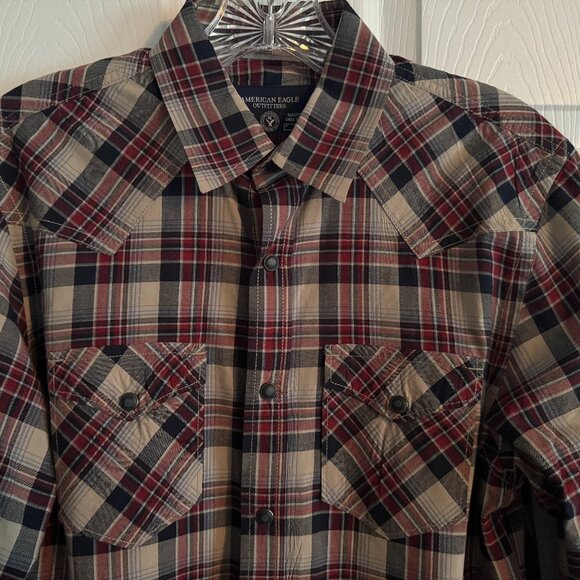 American Eagle Men's tan-black-red Plaid Long-sleeve, buttoned Shirt, size XS/TP - Picture 1 of 8